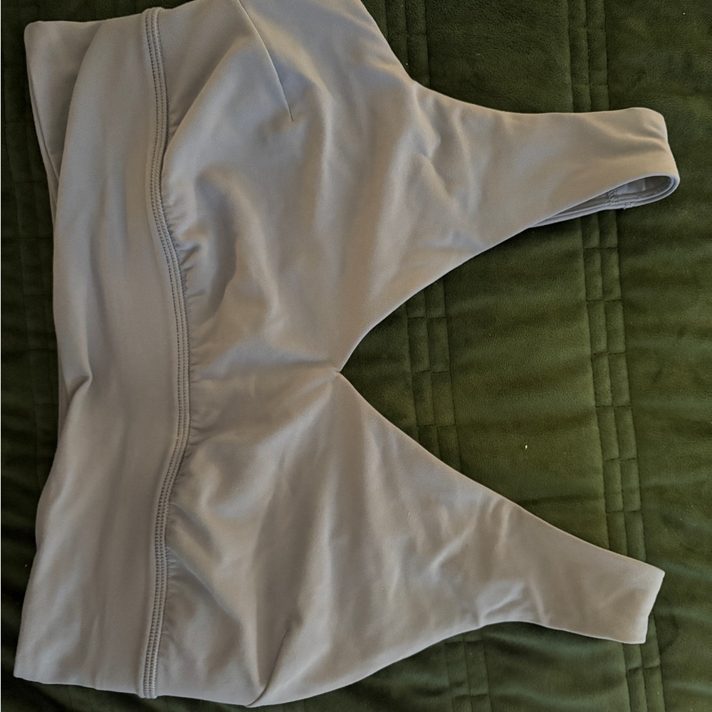 lululemon Align™ V-Neck Bra
Light Support, DDD/G Cup (MED)